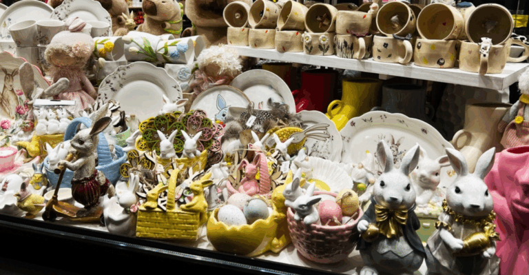 10 Auction Sales of Rare Ceramic Figurines That Surprised Collectors