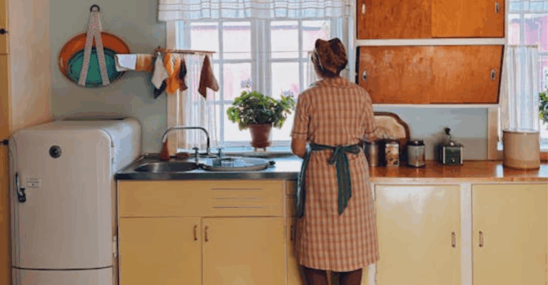 11 Mid-Century Kitchen Appliances That Became Design Icons