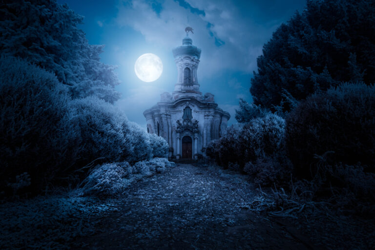 11 Churches and Cathedrals Around the World With Eerie Legends