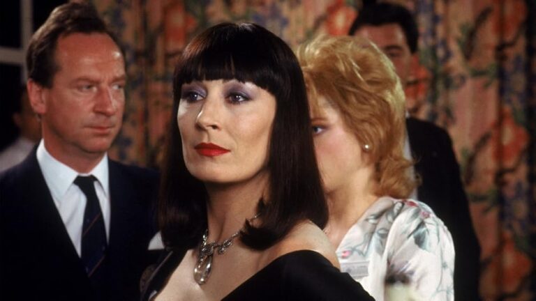 11 Movies About Witches That Capture Halloween Magic