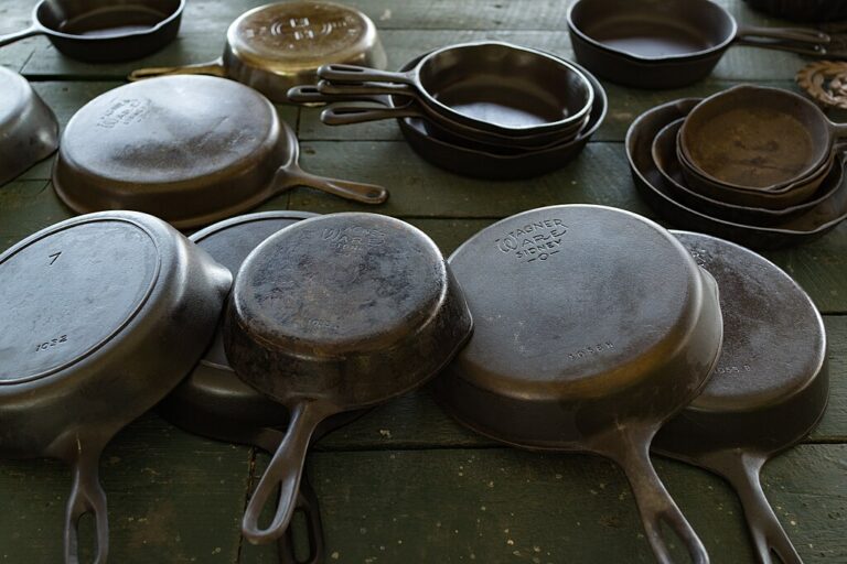 6 Vintage Cookware Items That Aren’t Safe to Use Anymore