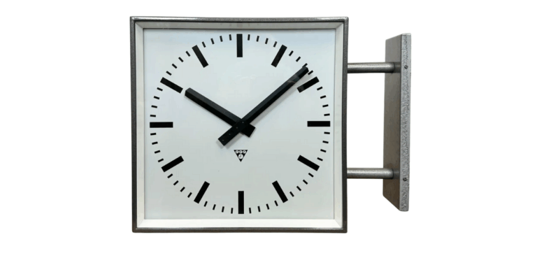 10 Vintage Railroad Clocks That Are Highly Collectible