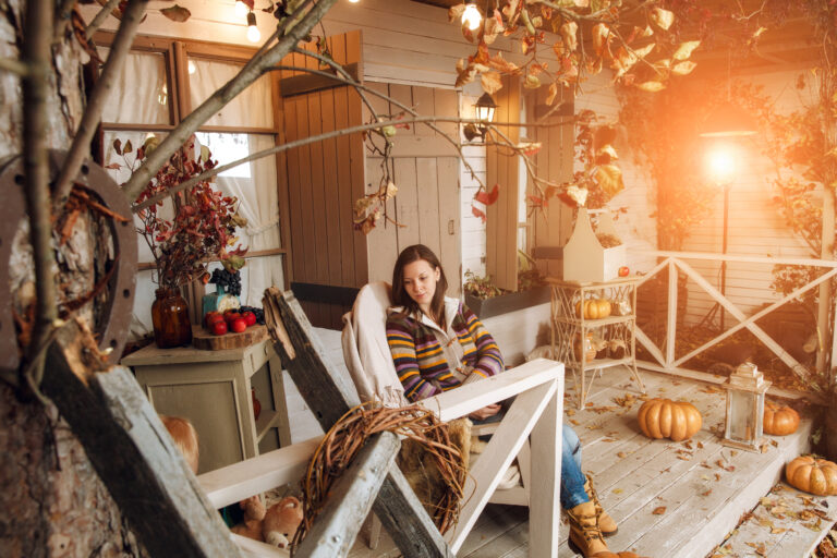 14 Ways to Make Your Porch Look Ready for Fall With Just a Few Items
