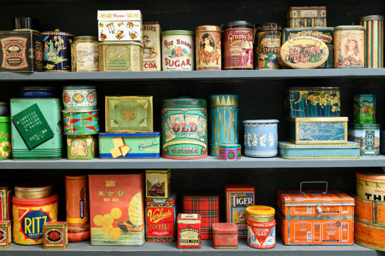 12 Affordable Advertising Tins Beginners Can Start Collecting