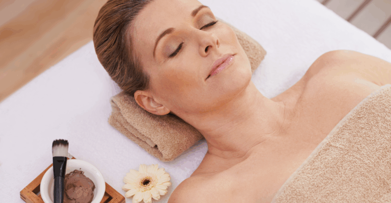 15 Beauty Items That Help You Recover After Holiday Travel