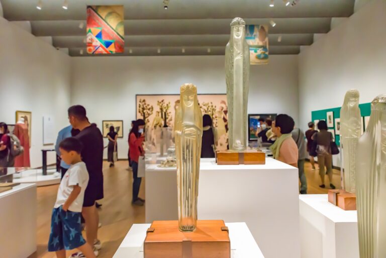 13 Museums Around the World With Great Fall Exhibits