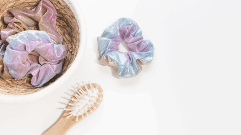 10 Retro Hair Accessories That Are Suddenly Valuable