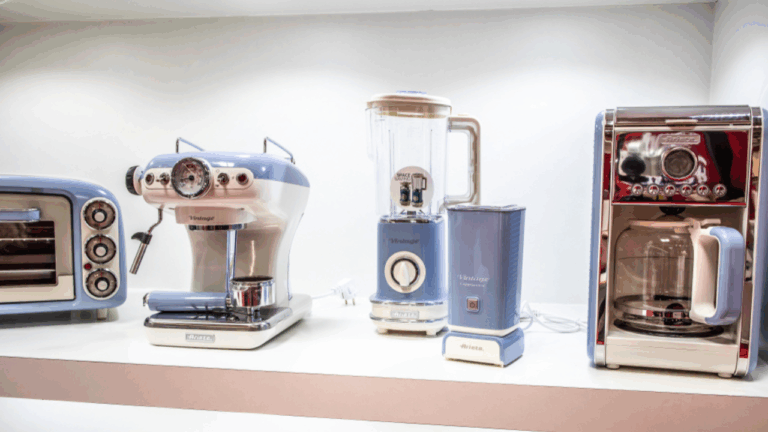 11 Retro Blenders and Appliances That Can Still Command Top Prices