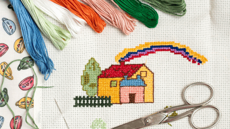 9 Vintage Needlepoint Kits Worth Hunting For
