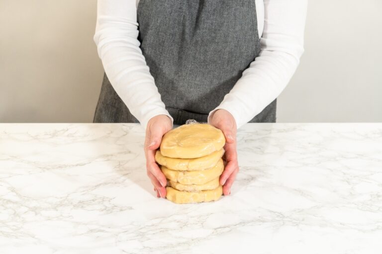 14 Make-Ahead Holiday Meals From Snacks to Sweets