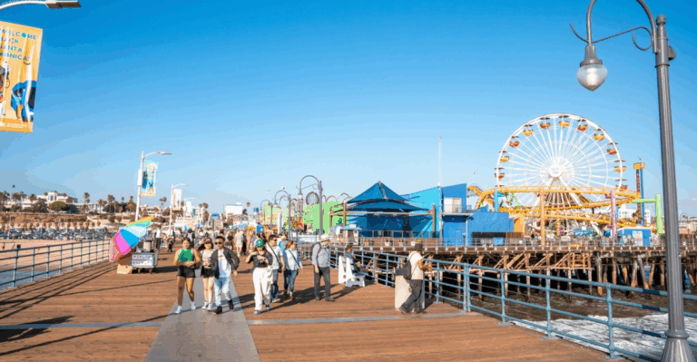 17 Sunny U.S. Spots That Stay Packed All December