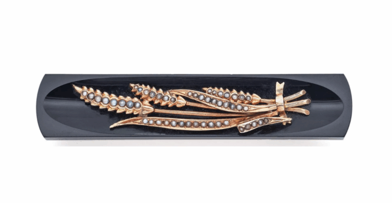 13 Victorian Mourning Jewelry Pieces Worth Serious Money