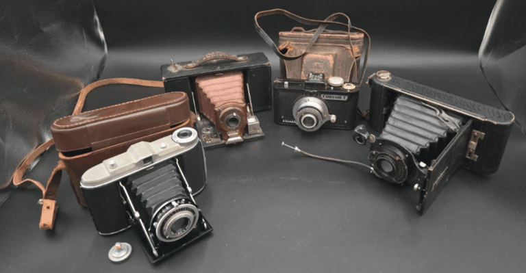 13 Vintage Cameras From the 1900s That Revolutionized Photography