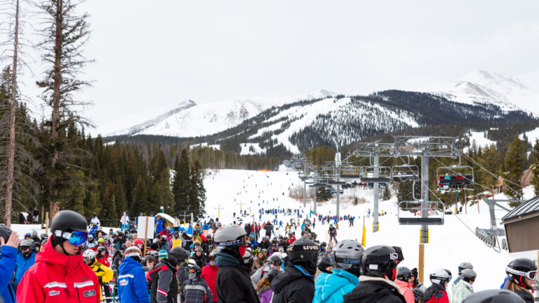 10 Best U.S. Ski Resorts for Beginners This Holiday Season