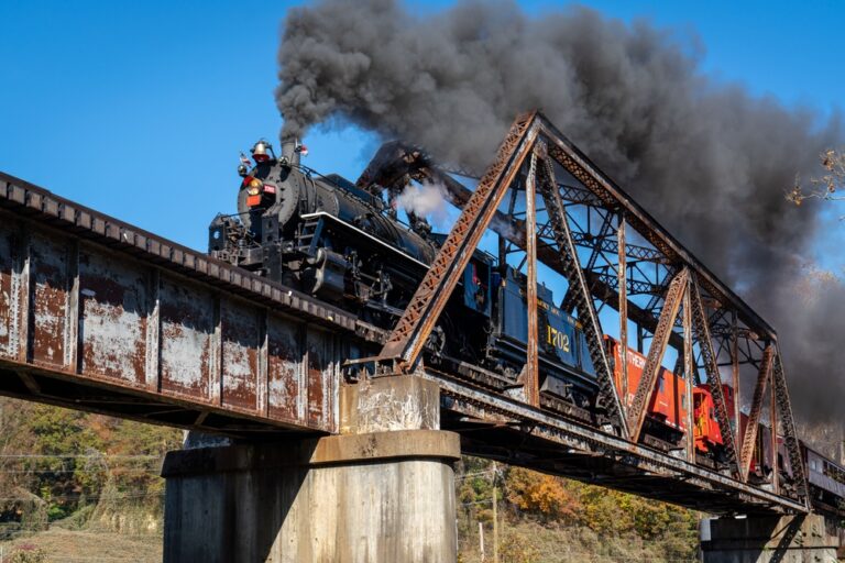 10 U.S. Towns With Scenic Railways That Make the Ride the Whole Plan