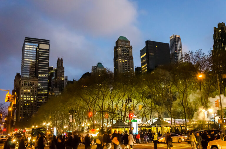 13 U.S. Destinations Families Visit Every December Without Fail