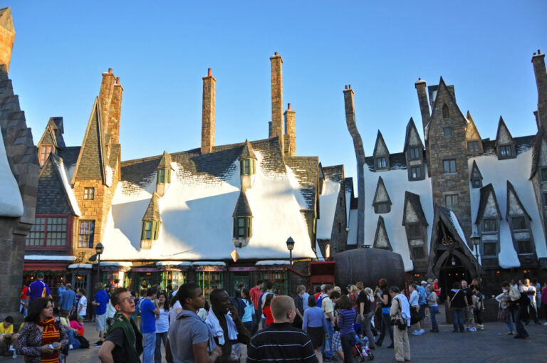 11 U.S. Destinations for Magical Holiday-Themed Outdoor Activities