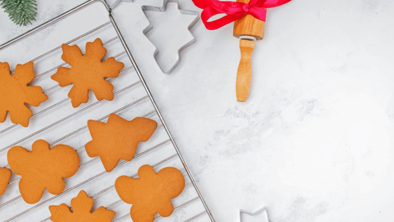 11 Holiday Cookie Cutters That Have Become Collectible