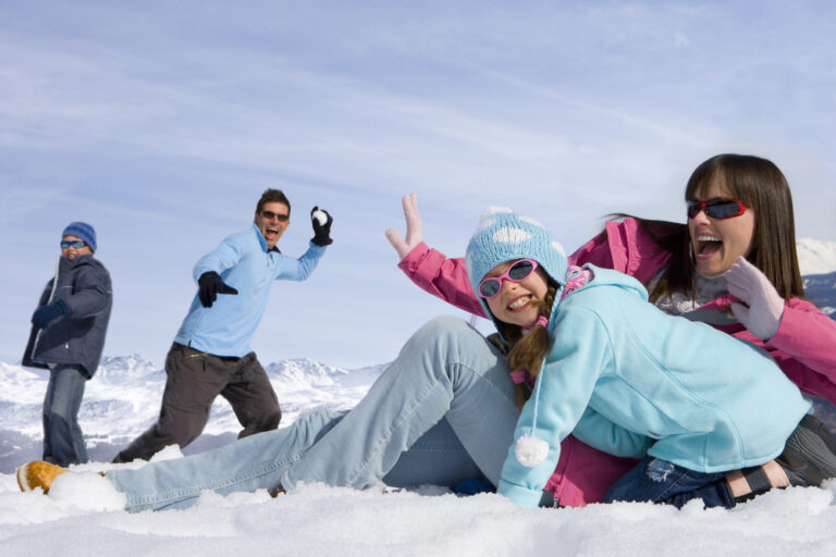 12 Winter Activities for Families That Don’t Involve Skiing