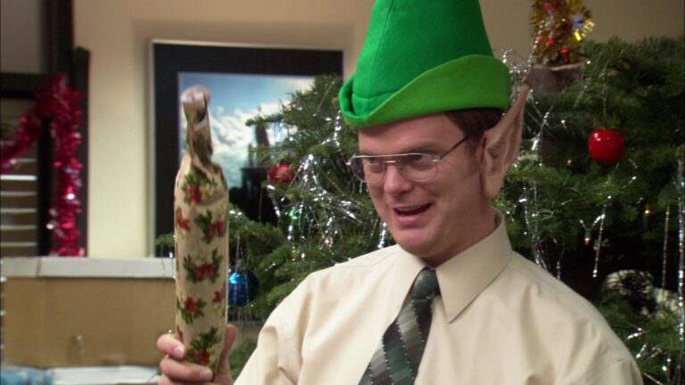 7 Classic Holiday Moments in Pop Culture