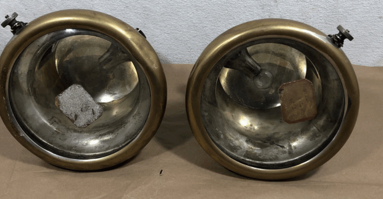 10 Vintage Car Accessories That Have Become Shockingly Valuable