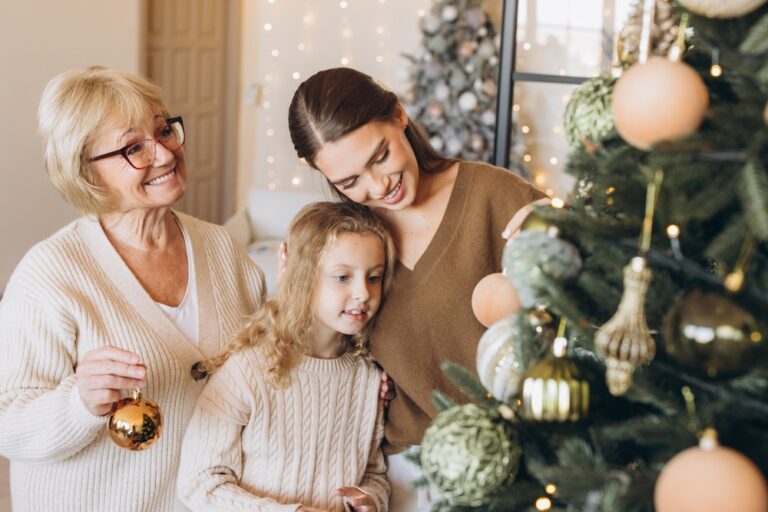 10 Ways to Practice Gratitude During the Holiday Season