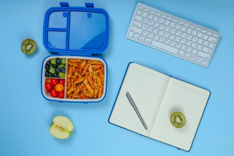 13 Lunchbox Ideas for Work and School That Feel New