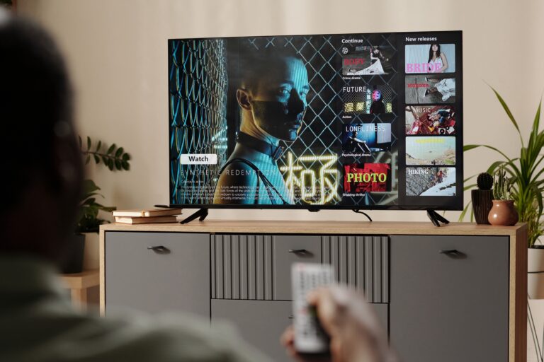 15 Mystery Shows You Can Binge Again Without Getting Bored