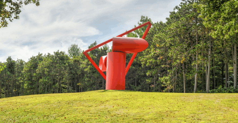 15 Outdoor Sculpture Parks in the U.S. With Short Trails and Big Photo Ops