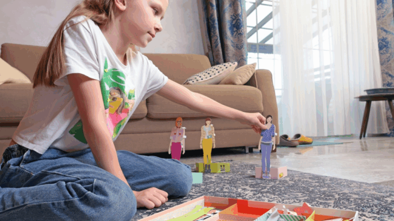 11 Vintage Paper Dolls and Sets That Are Worth Saving