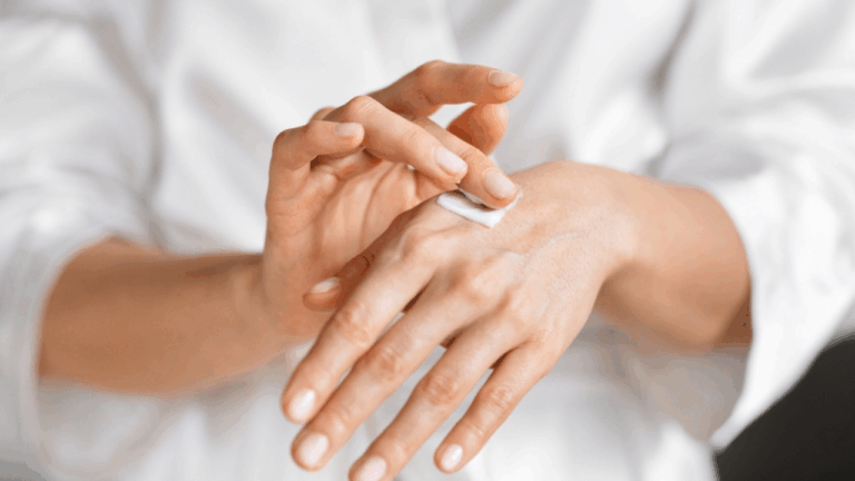 15 Hand Care Tips for February When Washing and Cold Air Add Up
