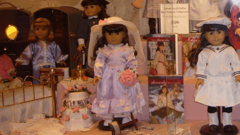 13 Retired American Girl Outfits and Sets That People Still Chase