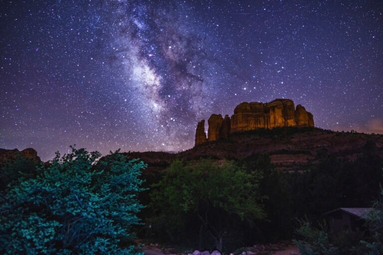 10 Dark Sky Towns in the U.S. Perfect for Late Winter Stargazing