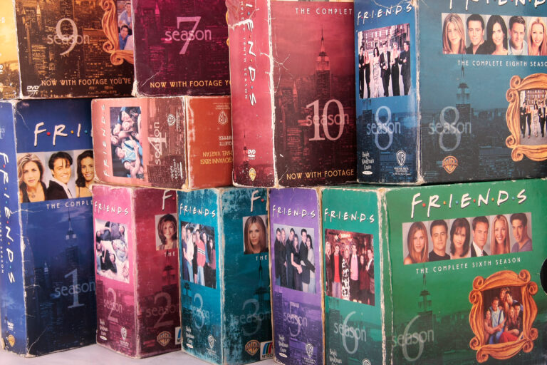 14 Sitcoms That Still Hold Up and Stay Funny