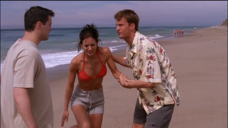 15 Comfort TV Shows You Can Put On Again Without Overthinking