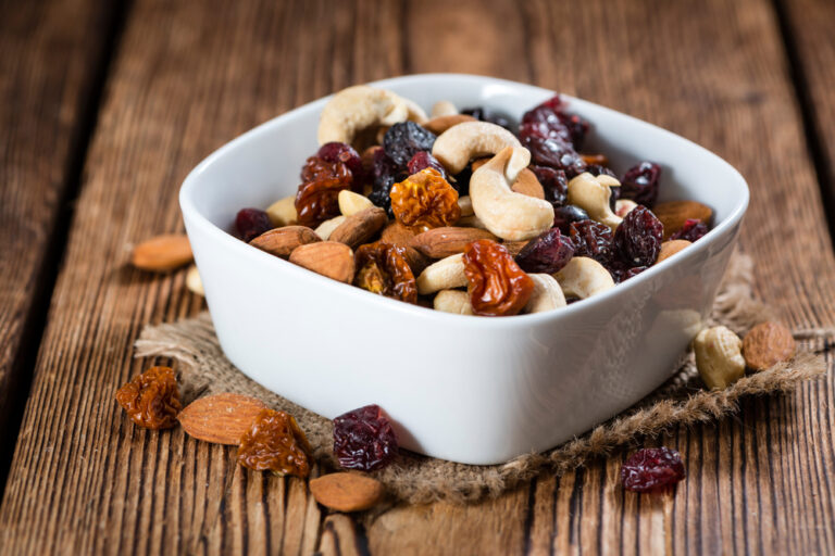 14 After School Snacks That Keep Kids Full Until Dinner