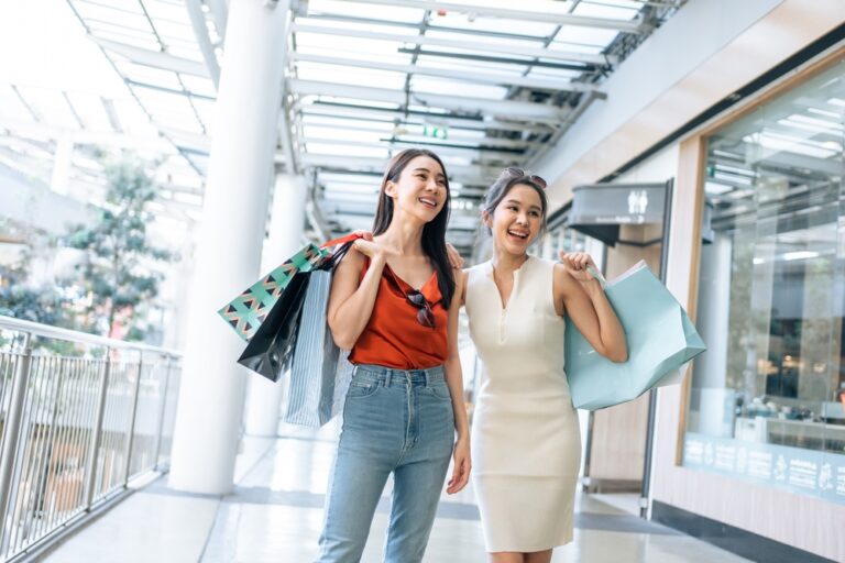 17 Best February Trips for Shopping Days and Cozy Nights With Friends