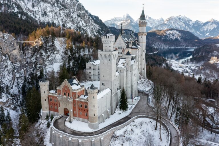 9 Snowy Castles In Europe That Look Like Storybooks In Late Winter