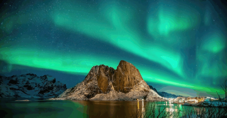 17 Northern Lights Viewpoints with Wide Skies and Minimal Light Pollution