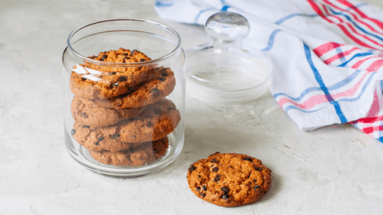 10 Vintage Cookie Jars That Sell Fast on Resale Sites