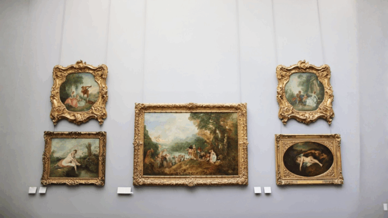 10 Antique Frames and Wall Art Pieces Worth Hunting For