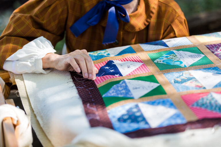 15 Antique Quilts Collectors Search for by Stitching and Pattern Type