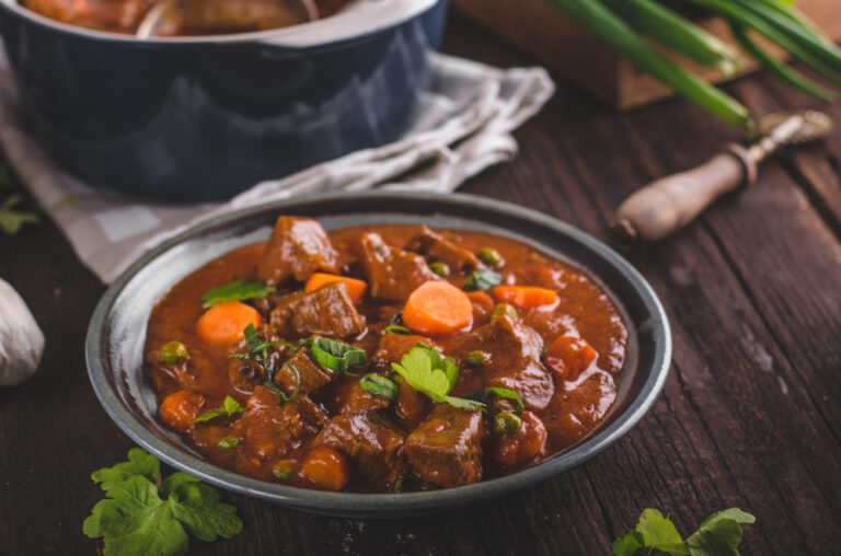 12 Slow Cooker Recipes for Cozy March Evenings