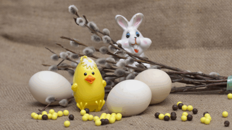 12 Classic Bunny and Chick Figurines People Actually Collect