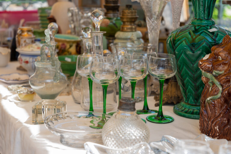 15 Uranium Glass Pieces Collectors Hunt For and How They Identify Them