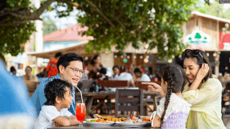 12 Family Spring Break Trips With Great Food Markets and Casual Cafes